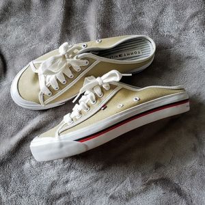 Tommy Hilfiger Slip On Sneakers